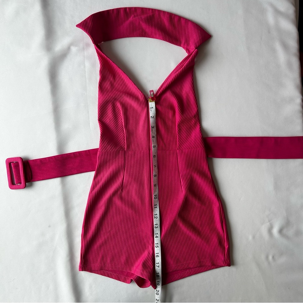 ASOS Pink Ribbed Halter Romper - Picture 5 of 9